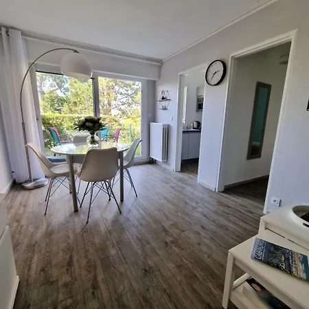 Rez-de-jardin Bord De *